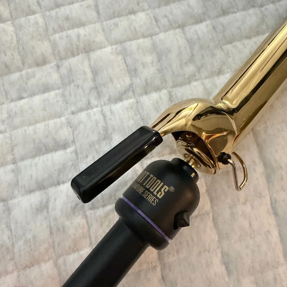 Hot Tools Signature Gold and Black Curling Iron